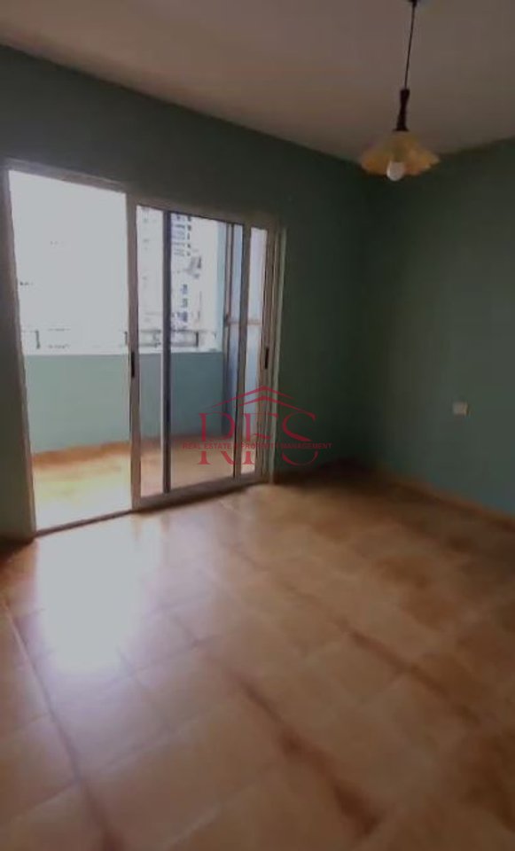 🏠 Appartamento in vendita vicino a Paris Commune (sopra Pizza Uno)