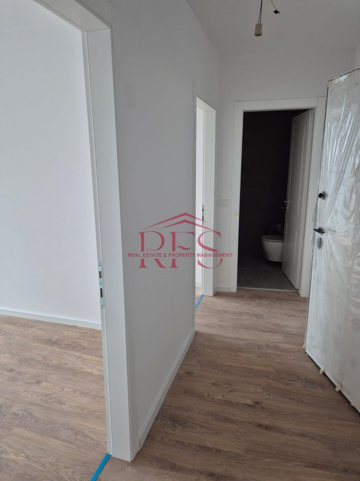 📍 Jepet me qira apartament 2+1 – Rezidenca Lake View, Kati 5
🏠 103 m²