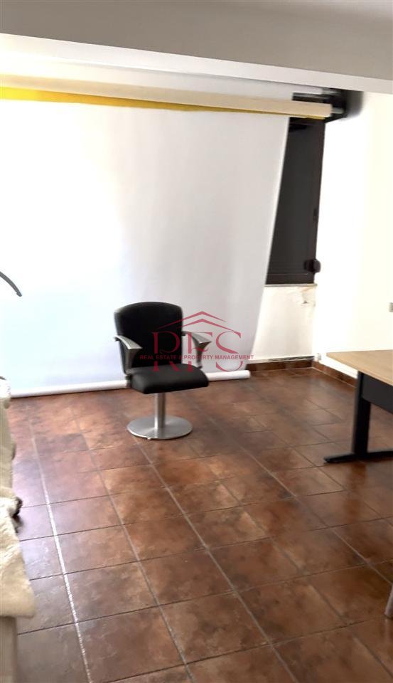 Qira – Apartament BIZNES /Zyrë 2+1, Bulevardi Gjergj Fishta
80,000 leke ne muaj