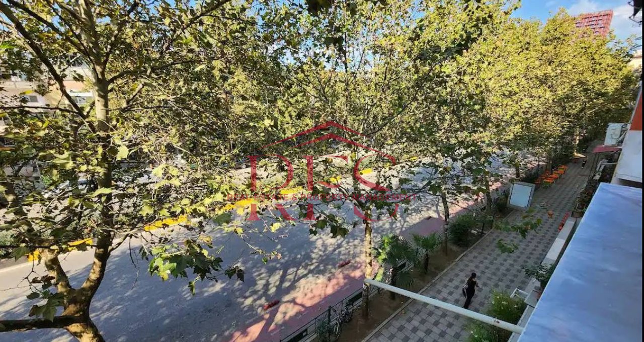 2+1 APARTMENT on Kavaja Street FOR RENT