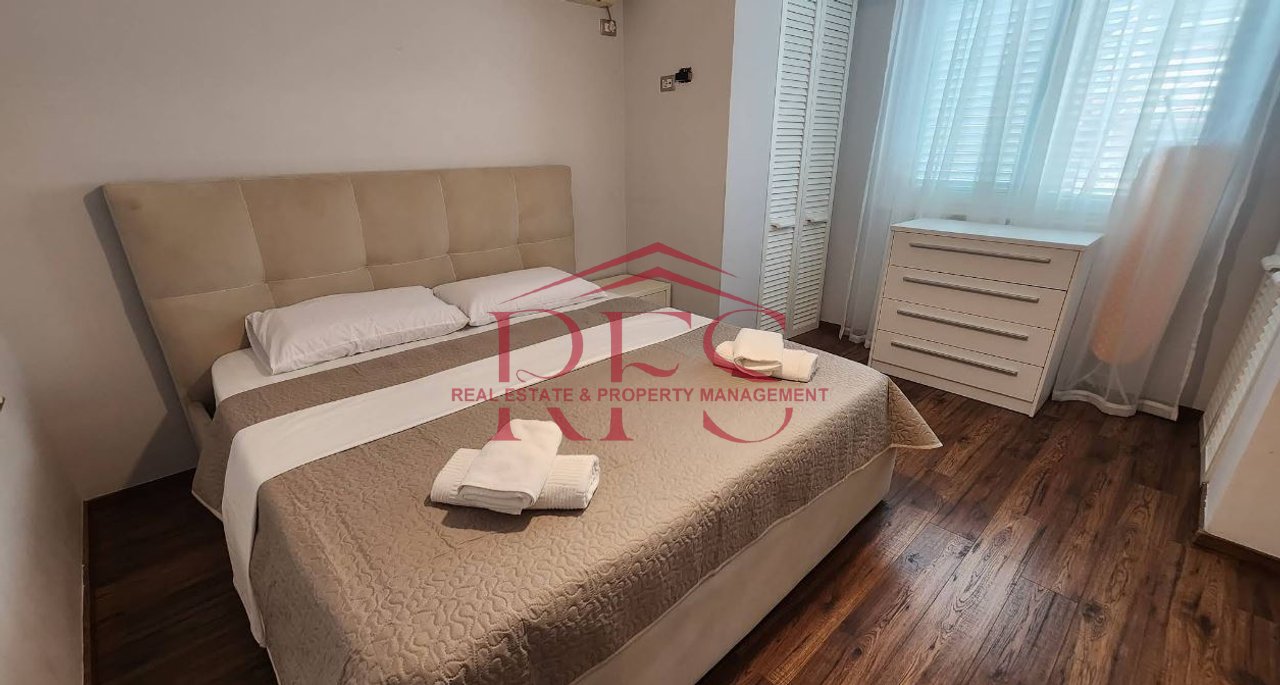 APARTAMENT 2+1 , Rr.Kosovareve Super i Mobiluar
Rr.Margarita Tutulani