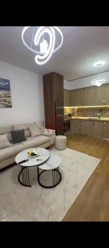 📢 Shitet Apartament 2+1+2 – Astir, pranë Bar Oslo