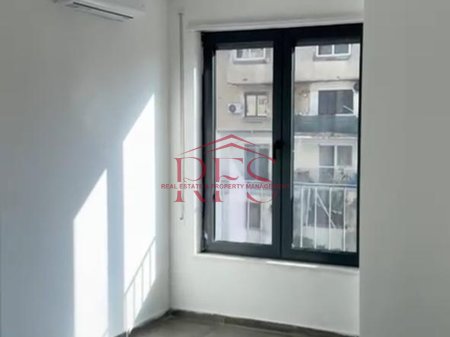 📍 Jepet me Qera Apartament 1+1 për Zyra – Afer Stacionit të Trenit