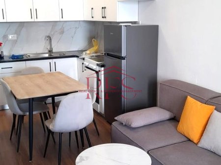 📍 Jepet me Qira Apartament 2+1 ne Ali Demi afer ( Burgut te Grave)