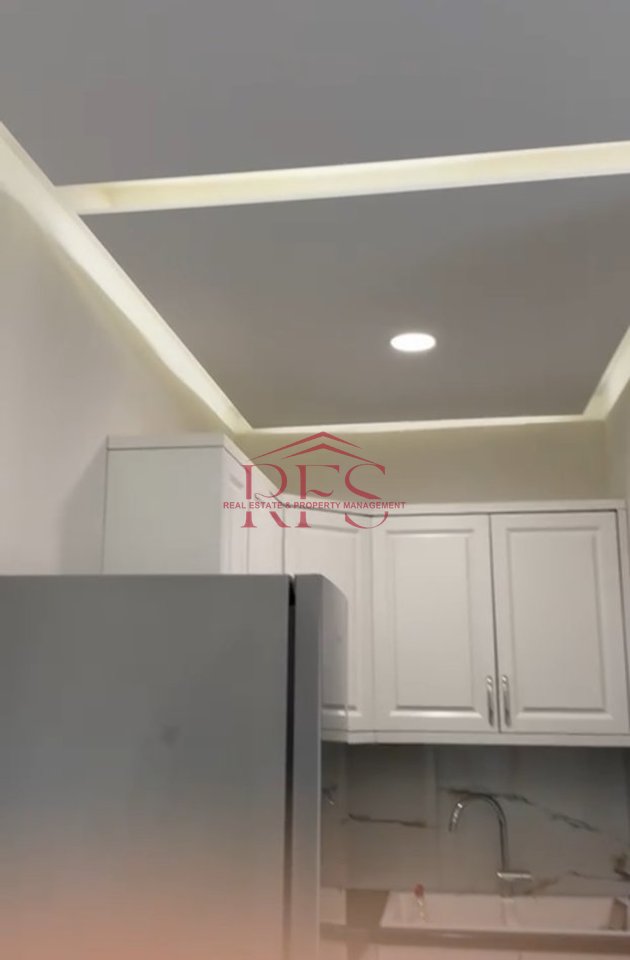 Jepet Garsoniere e mobiluar tek Rruga E Elbasanit