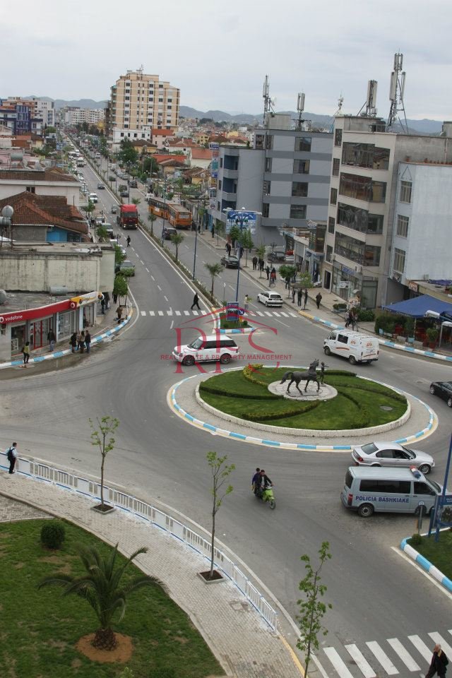 📢 Appartamenti 2+1 in vendita a Kamëz sulla strada principale!