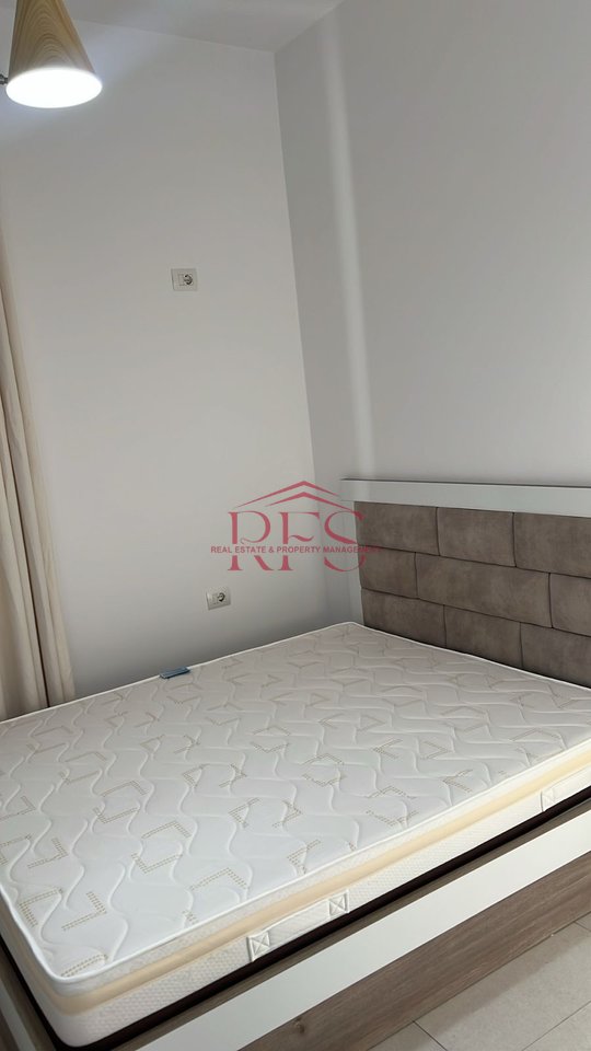 📍 Jepet me Qera Super Hyrje Private – Poshtë Spitalit Amerikan 2