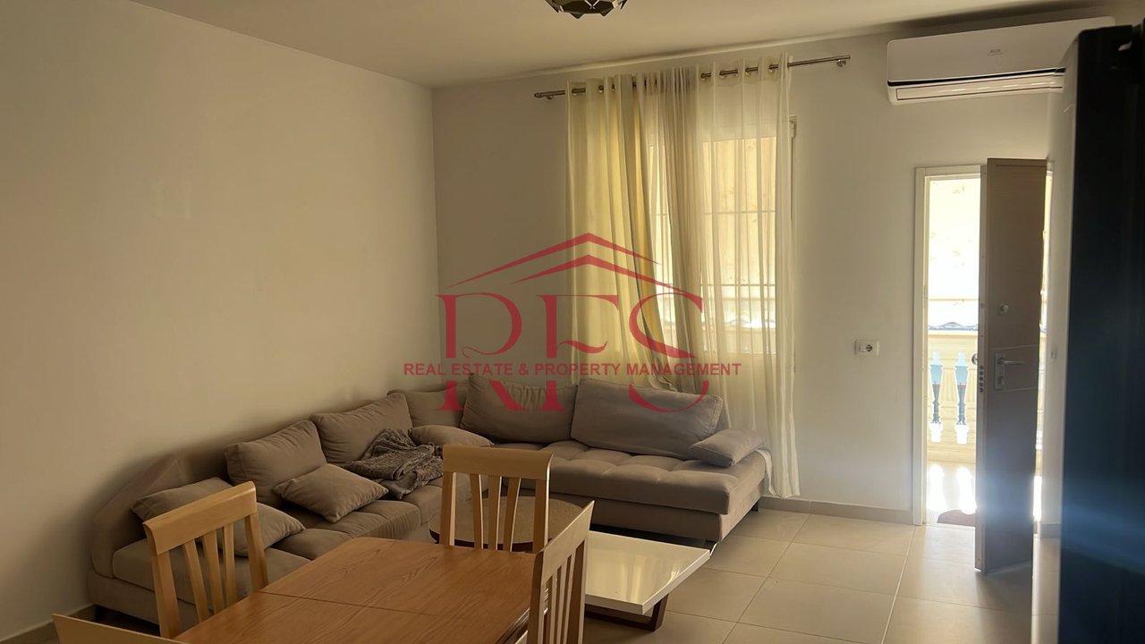 📍 Jepet me Qera Super Hyrje Private – Poshtë Spitalit Amerikan 2