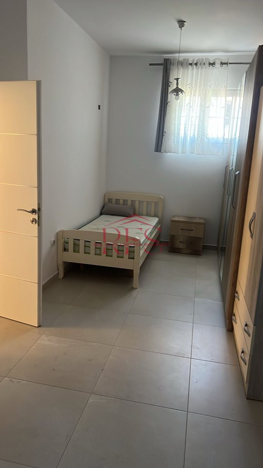 📍 Jepet me Qera Super Hyrje Private – Poshtë Spitalit Amerikan 2