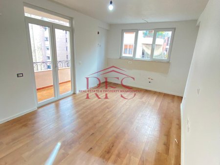 📍 Appartamento 1+1 in Vendita – Vicino a Via Kosovareve, Tirana