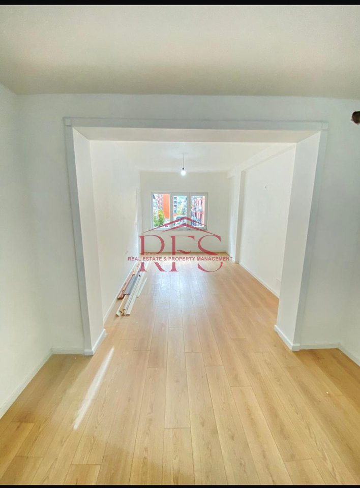 📍 Shitet OKAZION Apartament 1+1 – Afer Rrugës së Kosovareve, Tiranë