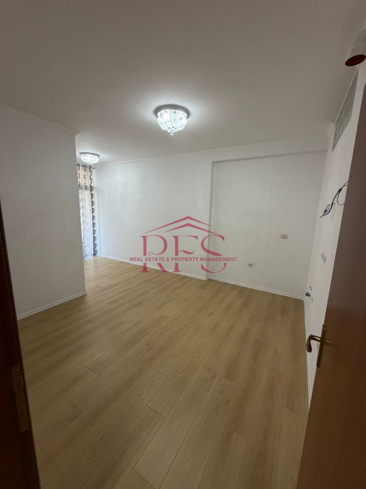 🏠 VENDESI APPARTAMENTO 1+1 – FRESCO/ 91000 EURO