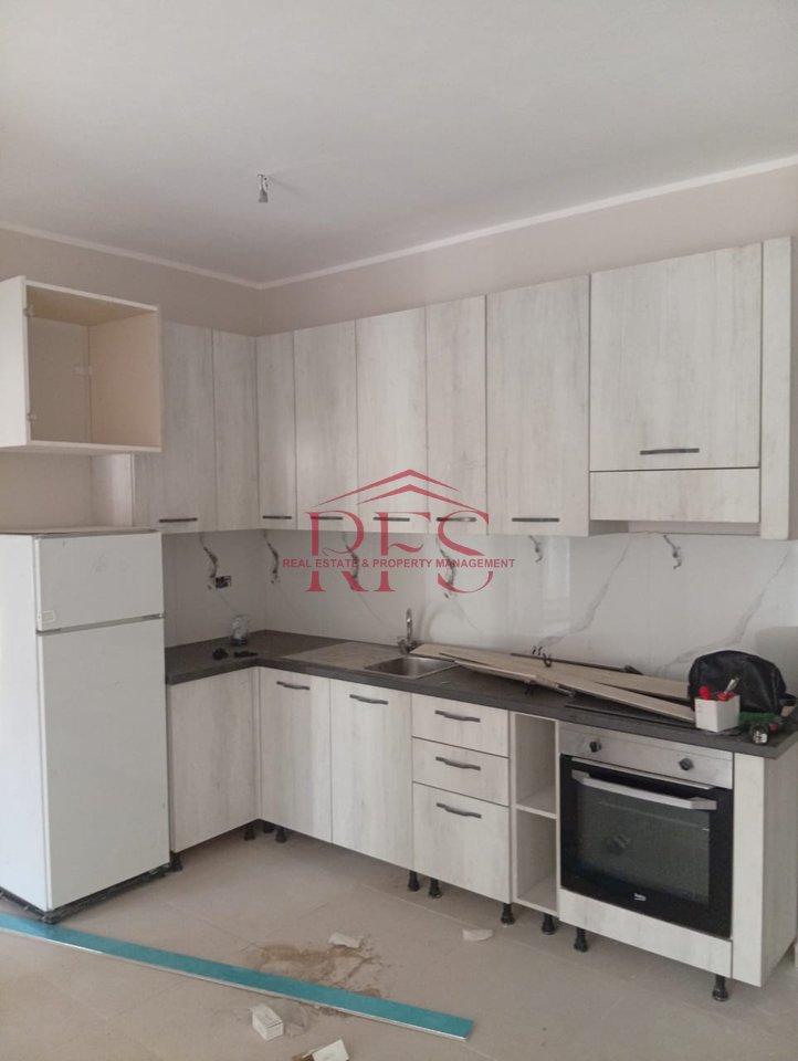 📍 Jepet me Qera Apartament 2+1+2 – 5 Maj, pas Concordit