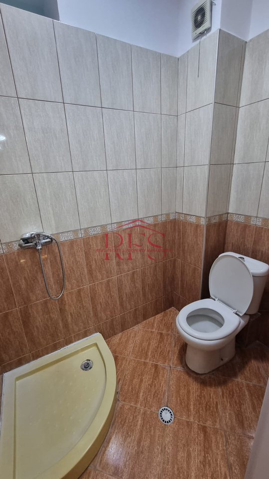 📢 Shitet Ap 2+1+2 i Mobiluar Moderne  – Astir, pranë Bar Oslo