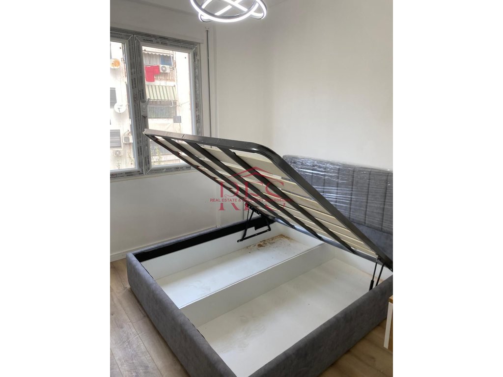 Gallery 01