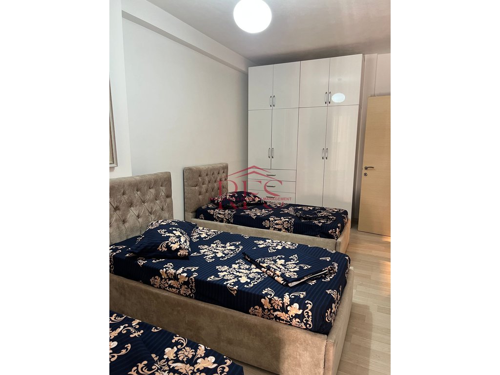 Gallery 01