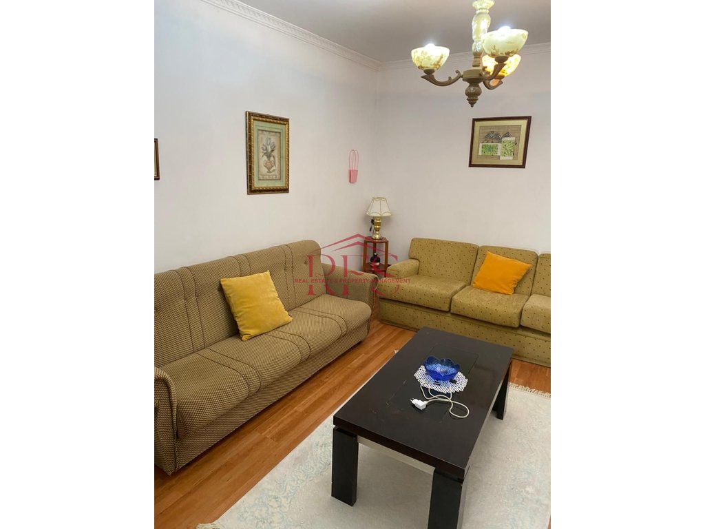 Gallery 01