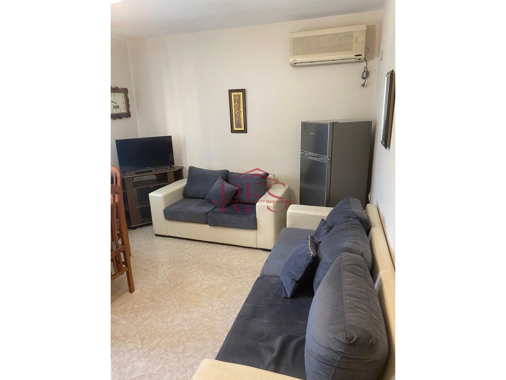 Gallery 01