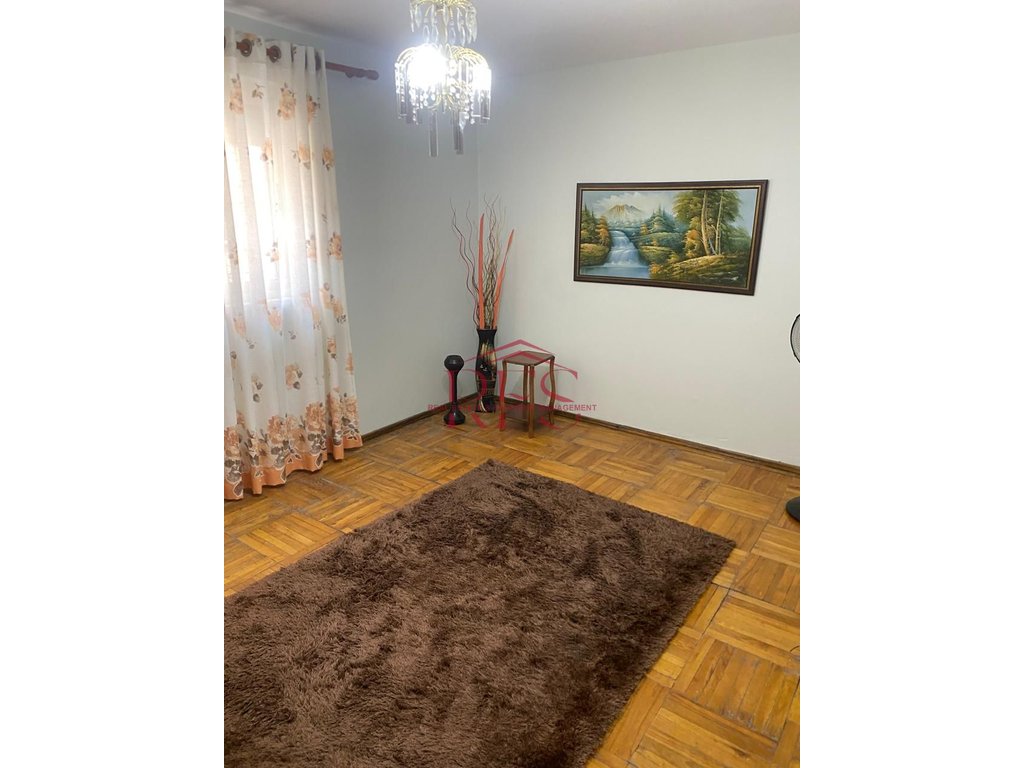 Gallery 01