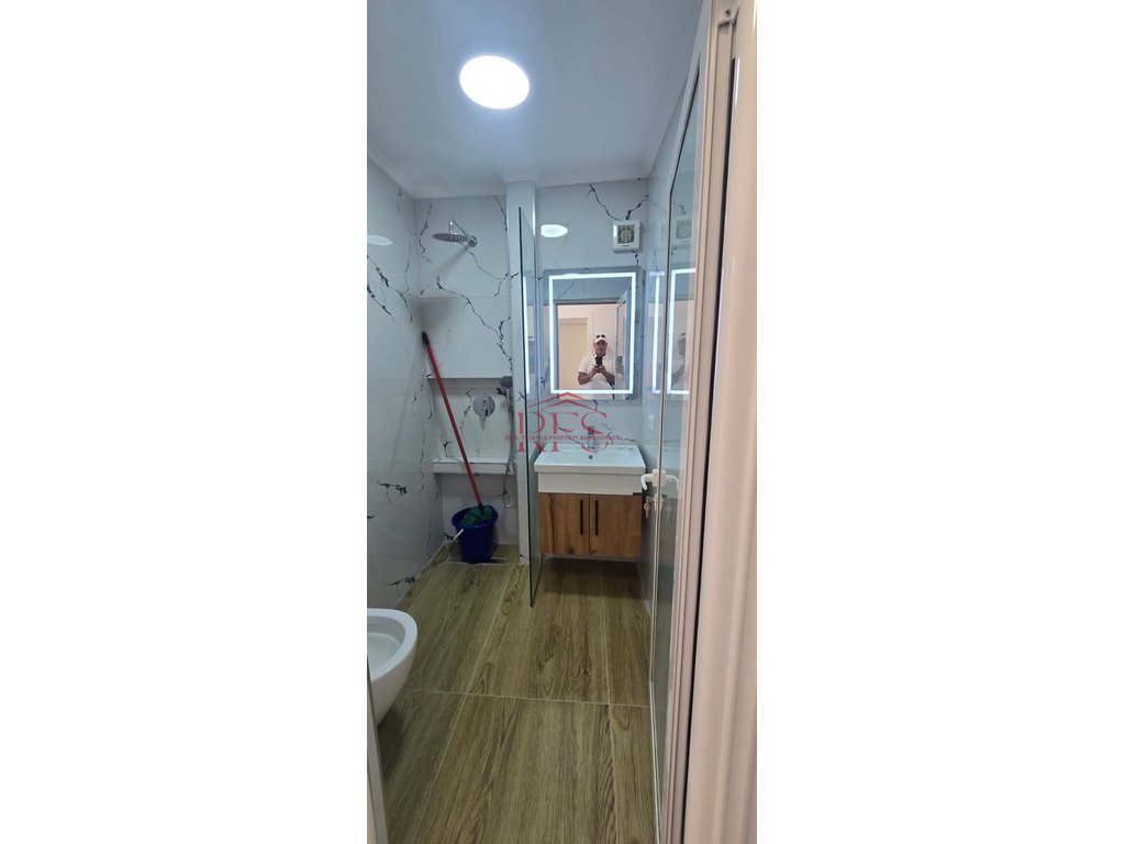 Gallery 01