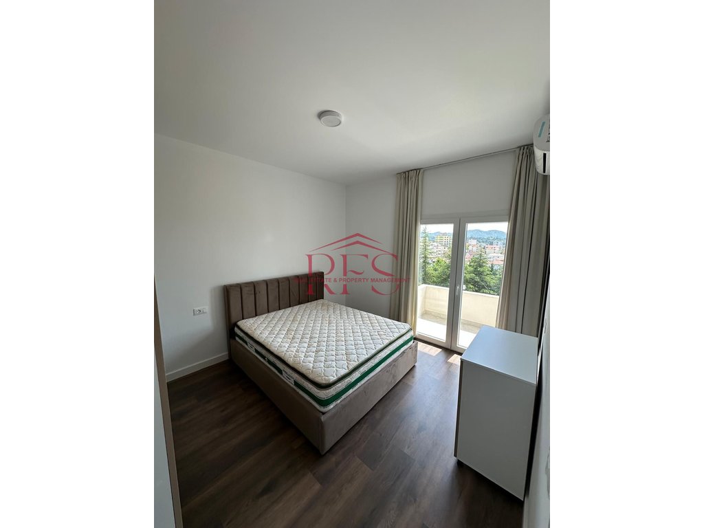 Gallery 01