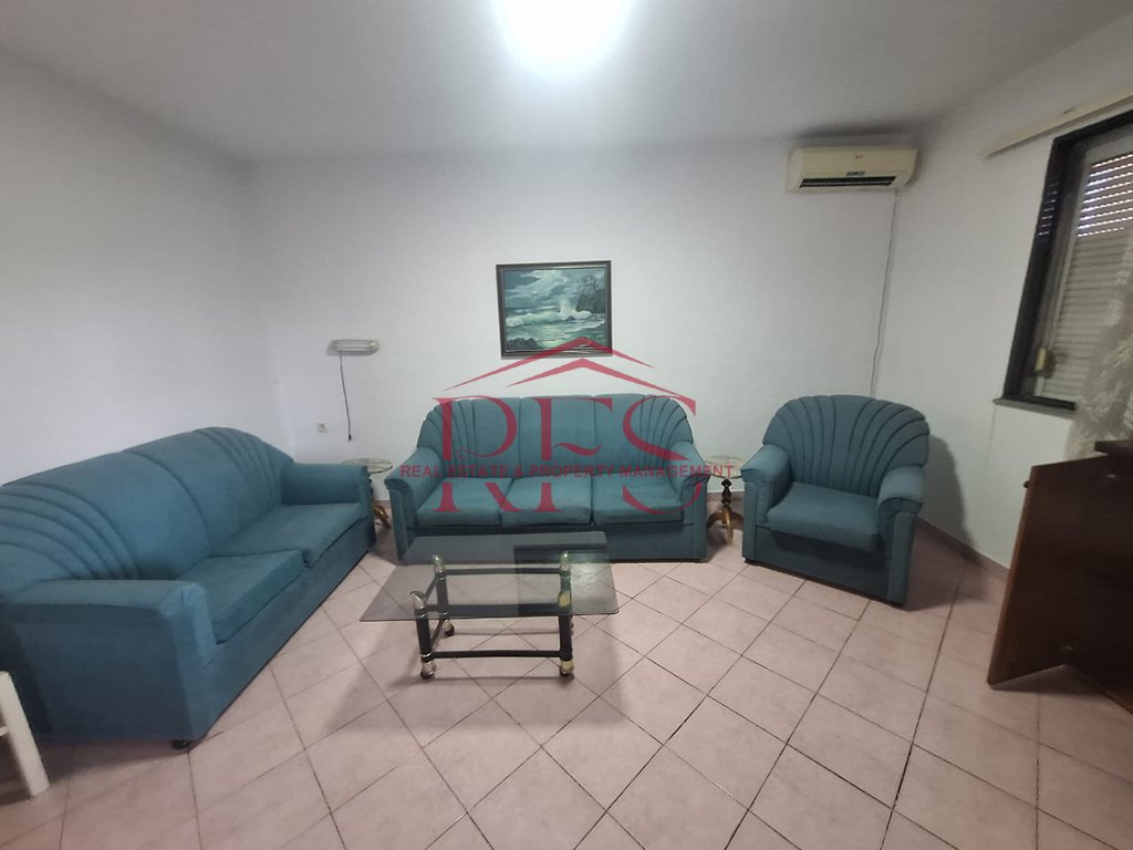 Gallery 01