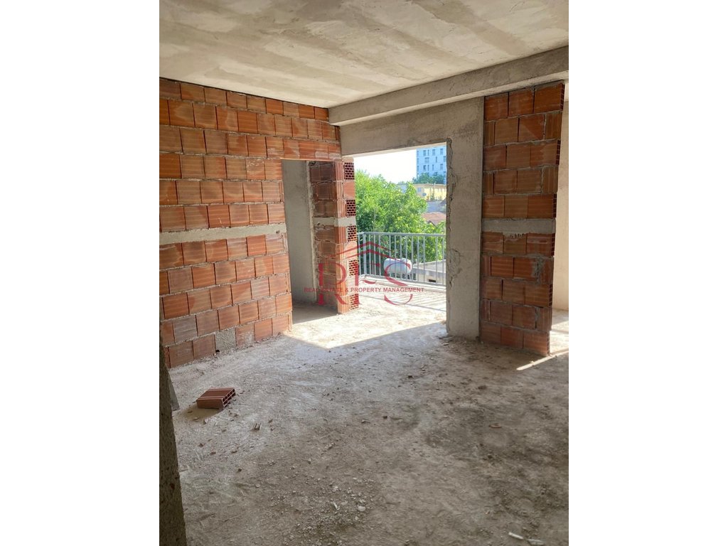Gallery 01
