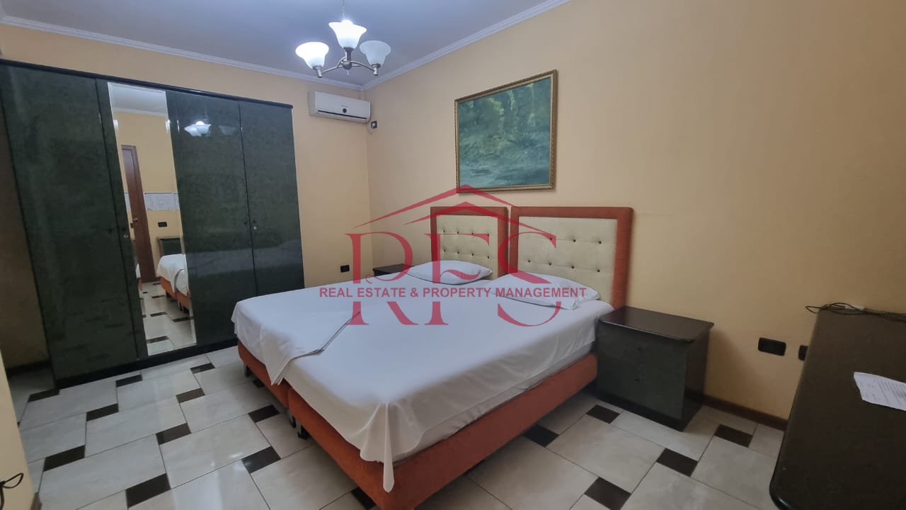 Bar Restaurant Hotel for rent