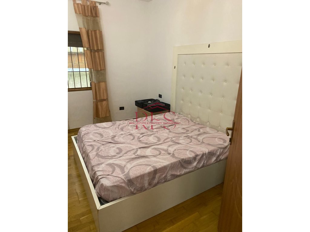 Gallery 01