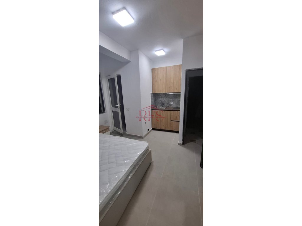 Gallery 01