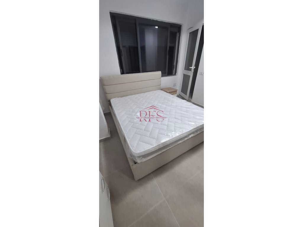 Gallery 01
