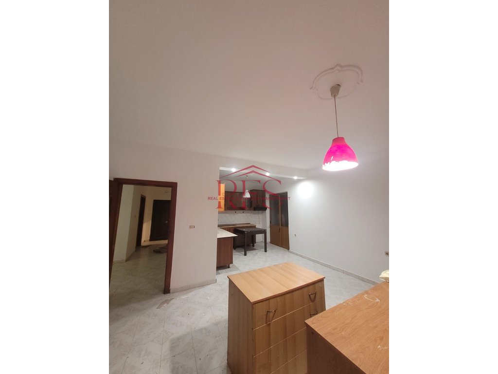 Gallery 01