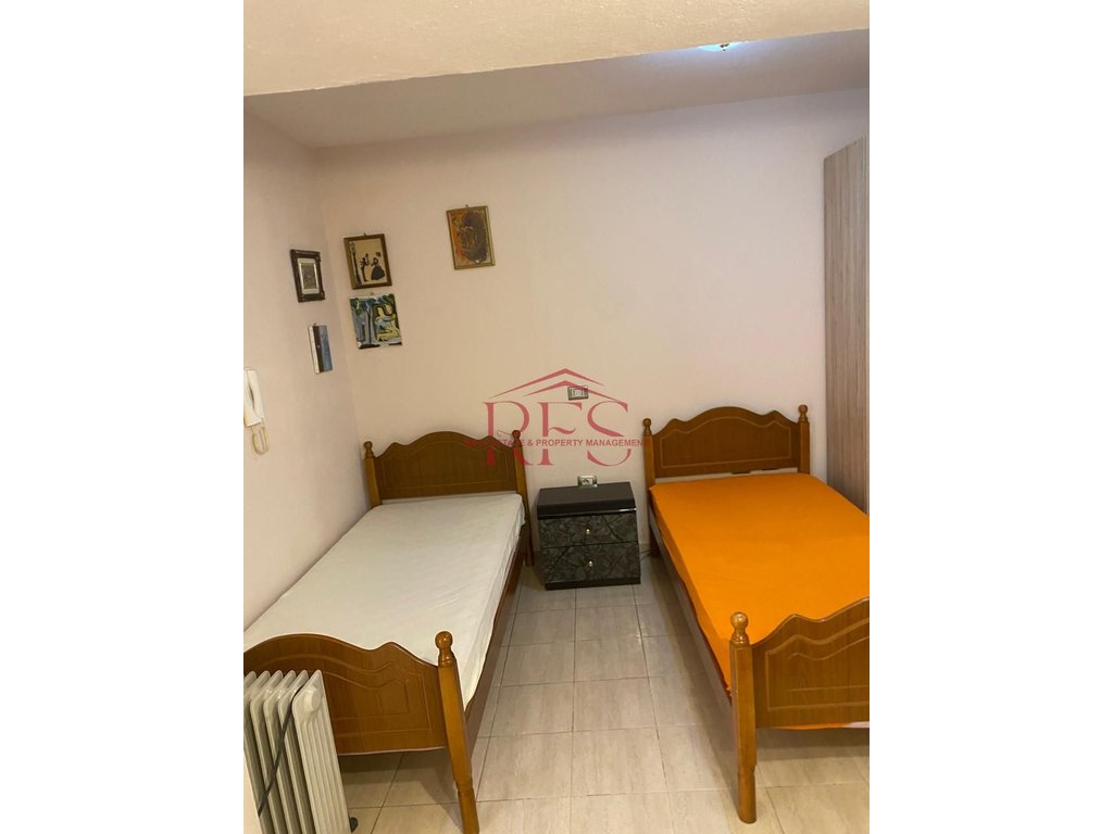 Gallery 01