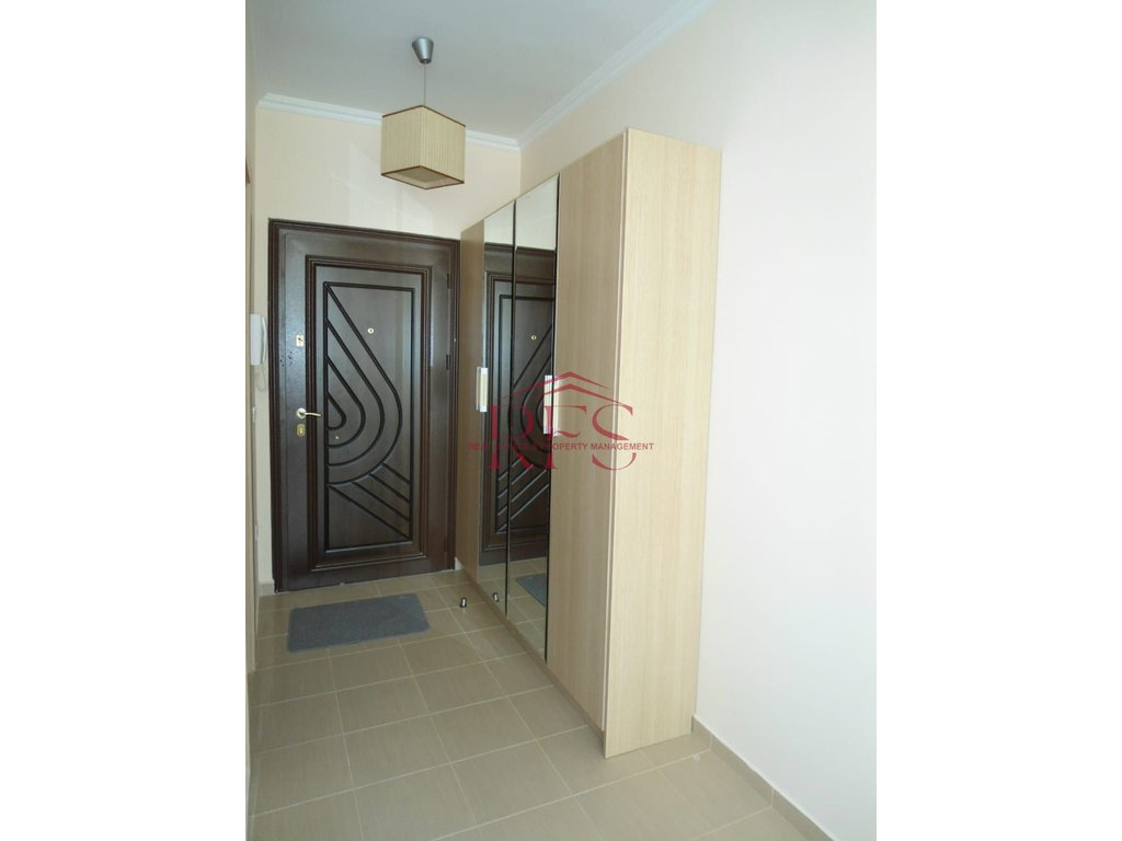 Gallery 01