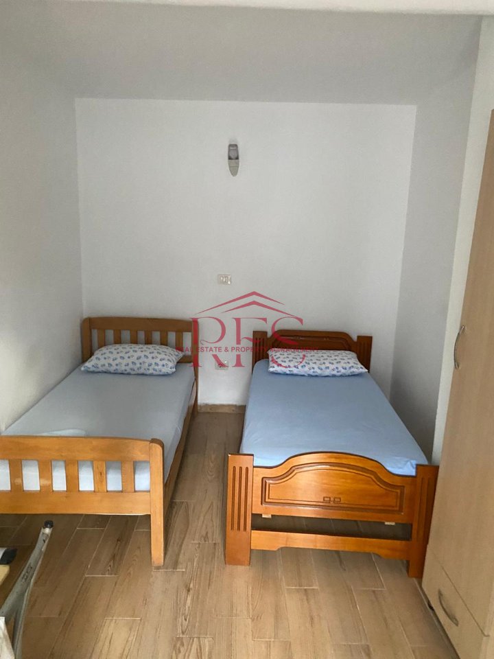 📍 Ingresso privato in affitto 2+1 – Via Elbasan