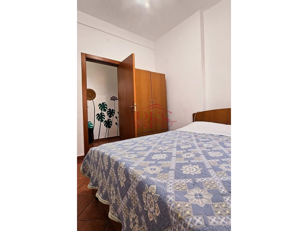 Gallery 01