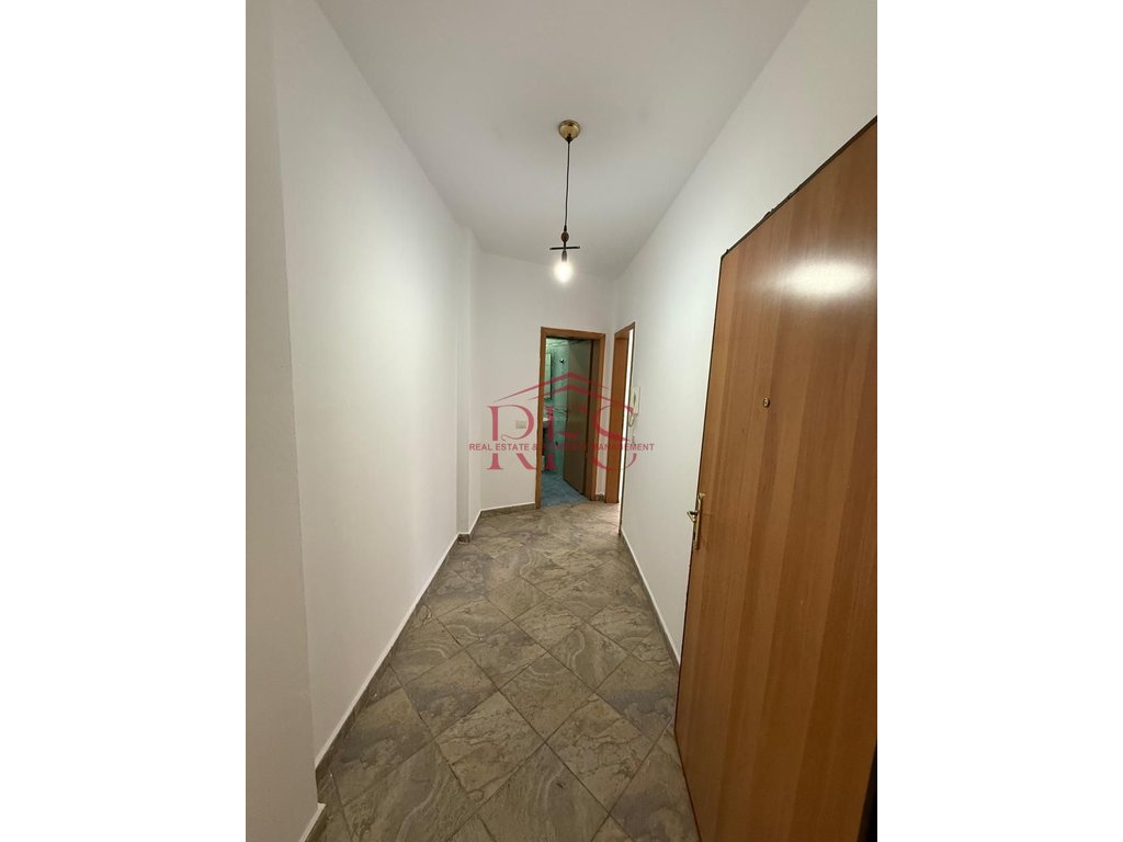 Gallery 01