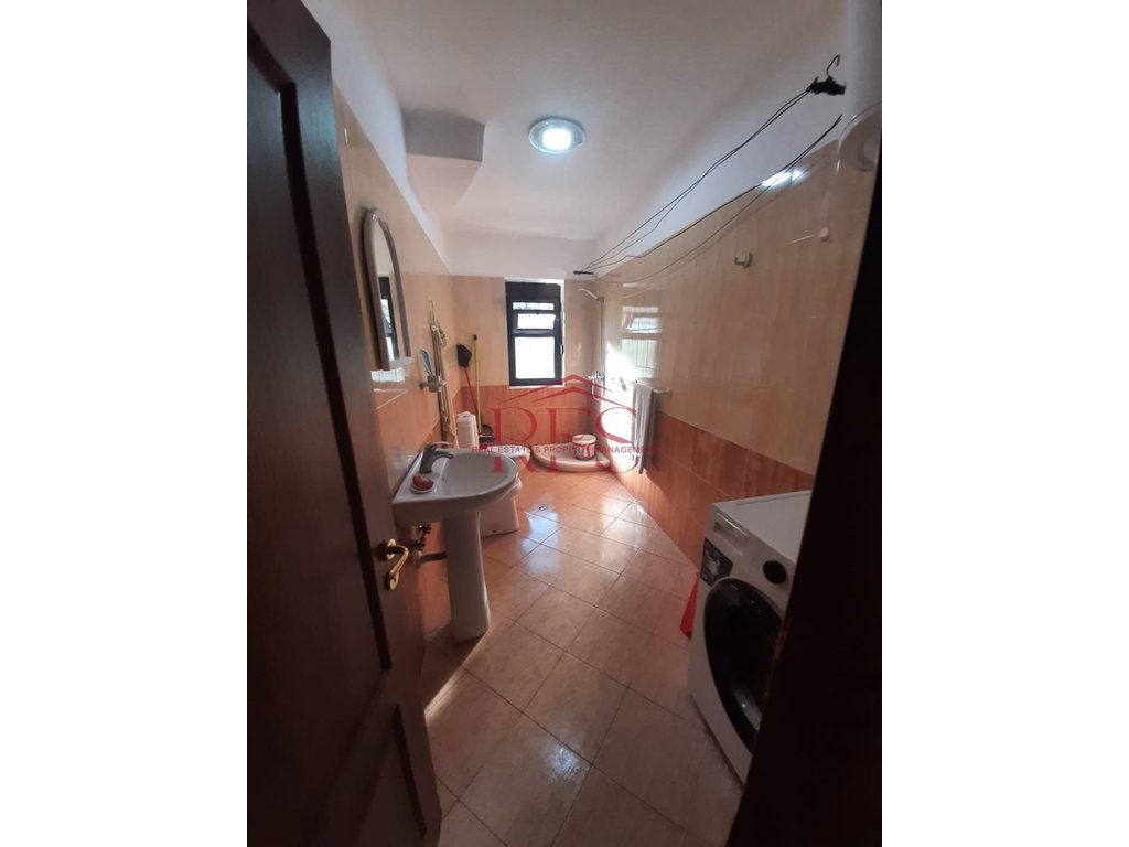 Gallery 01