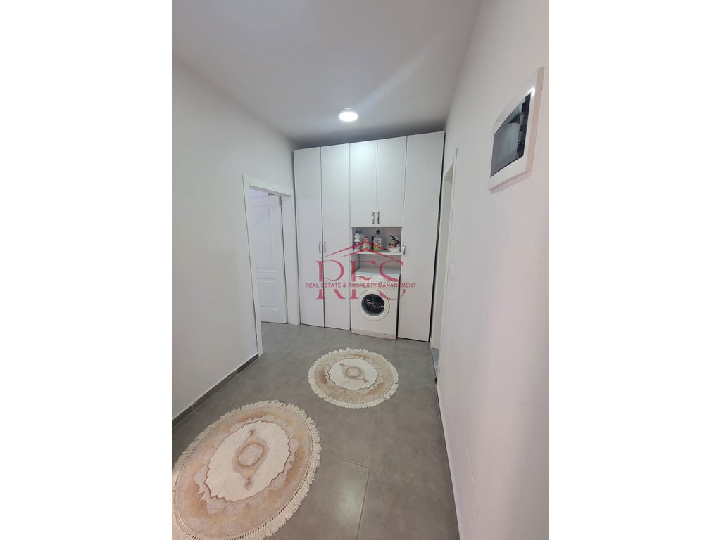 Gallery 01