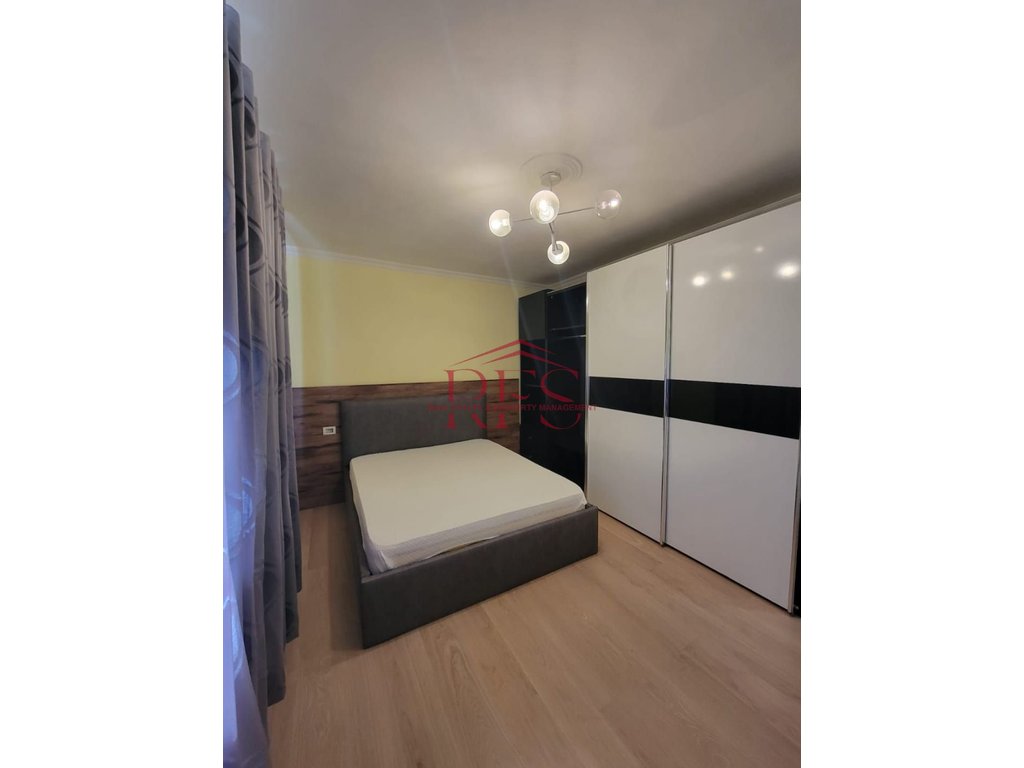 Gallery 01