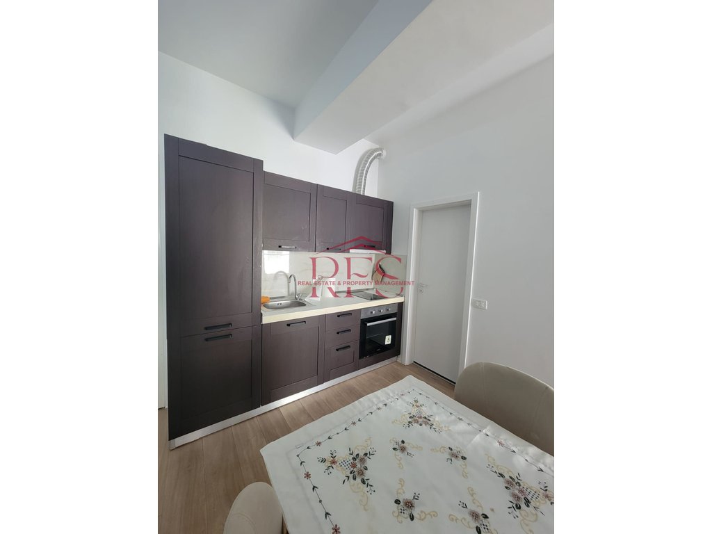 Gallery 01