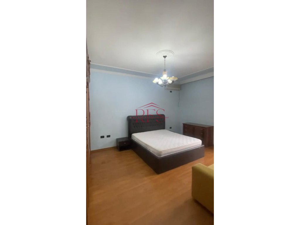 Gallery 01