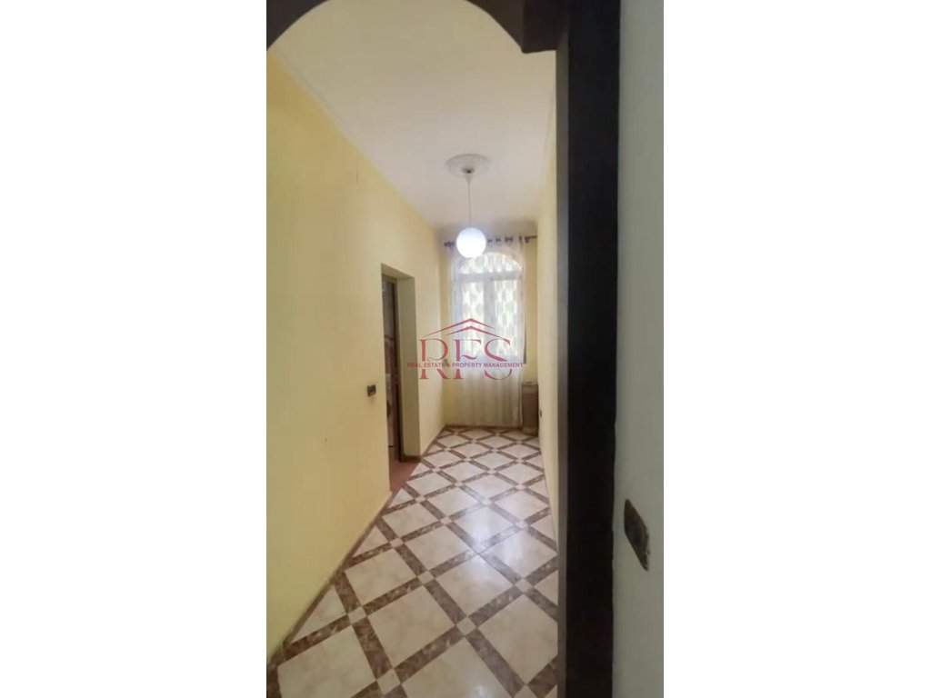 Gallery 01