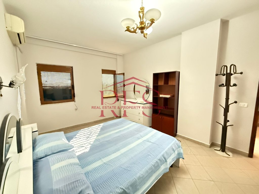 Gallery 01