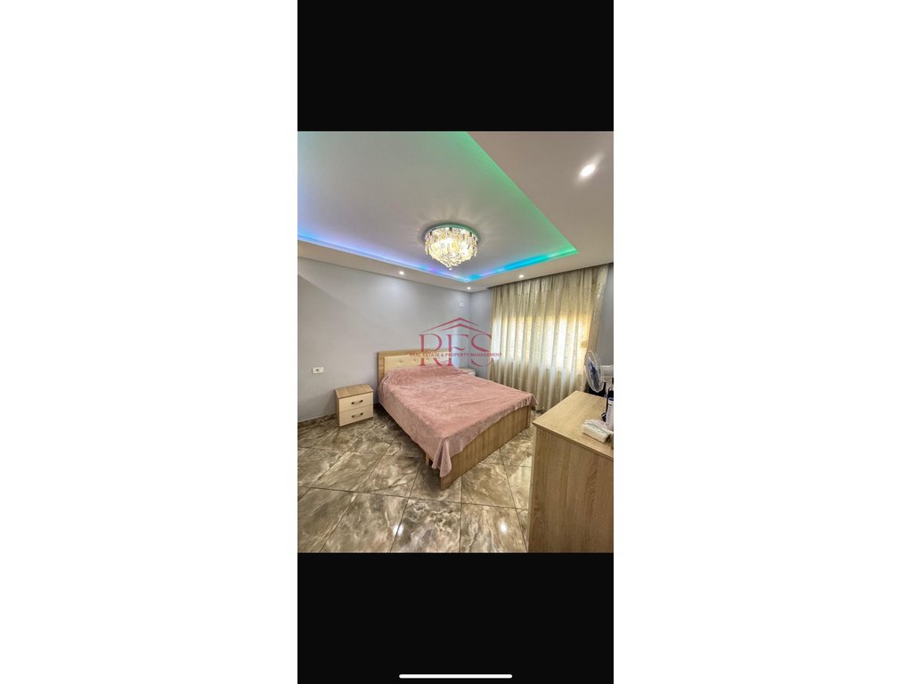 Gallery 01