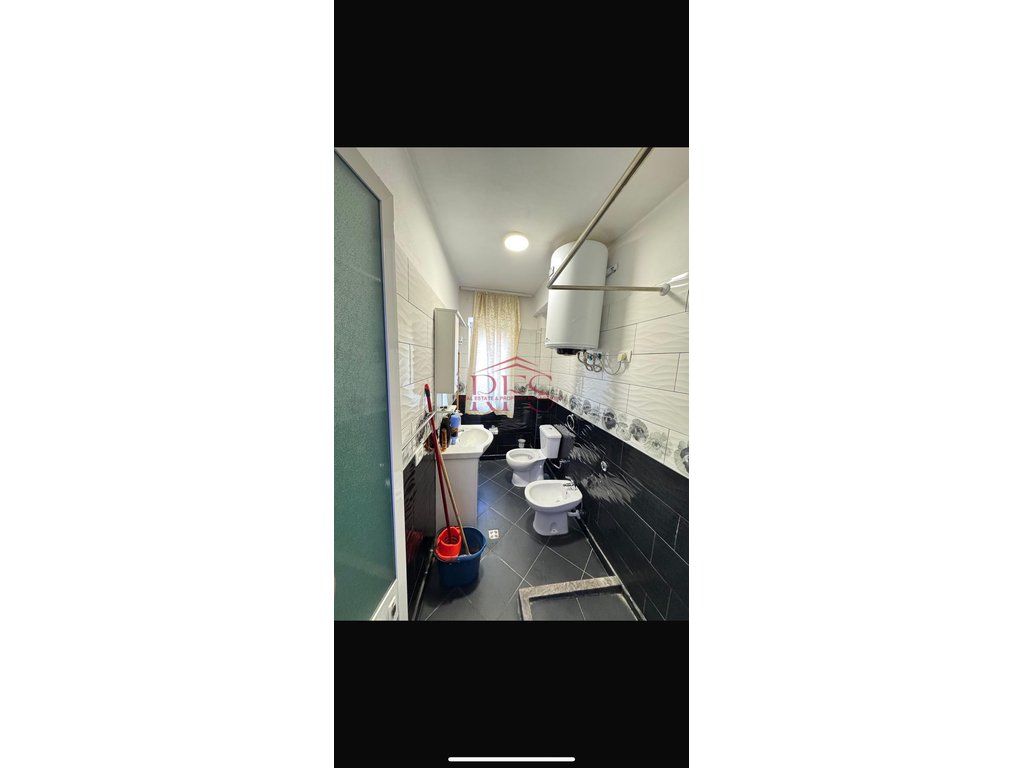 Gallery 01