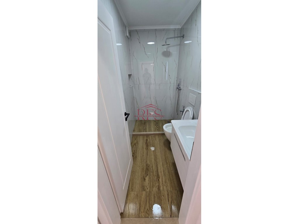 Gallery 01