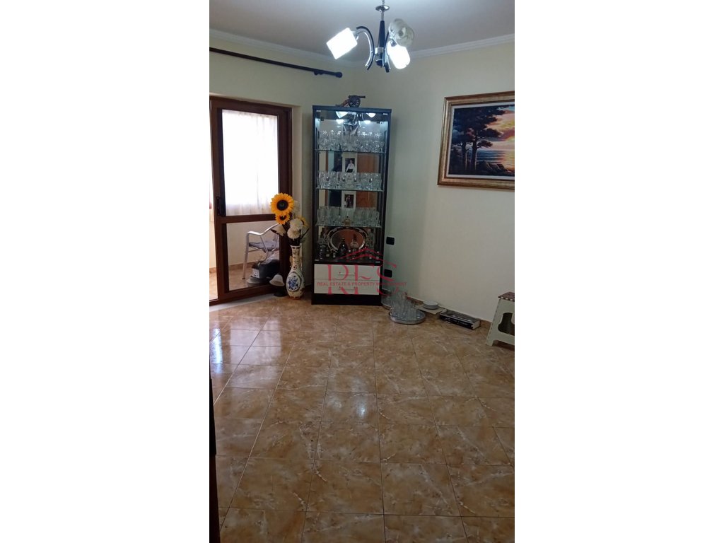 Gallery 01