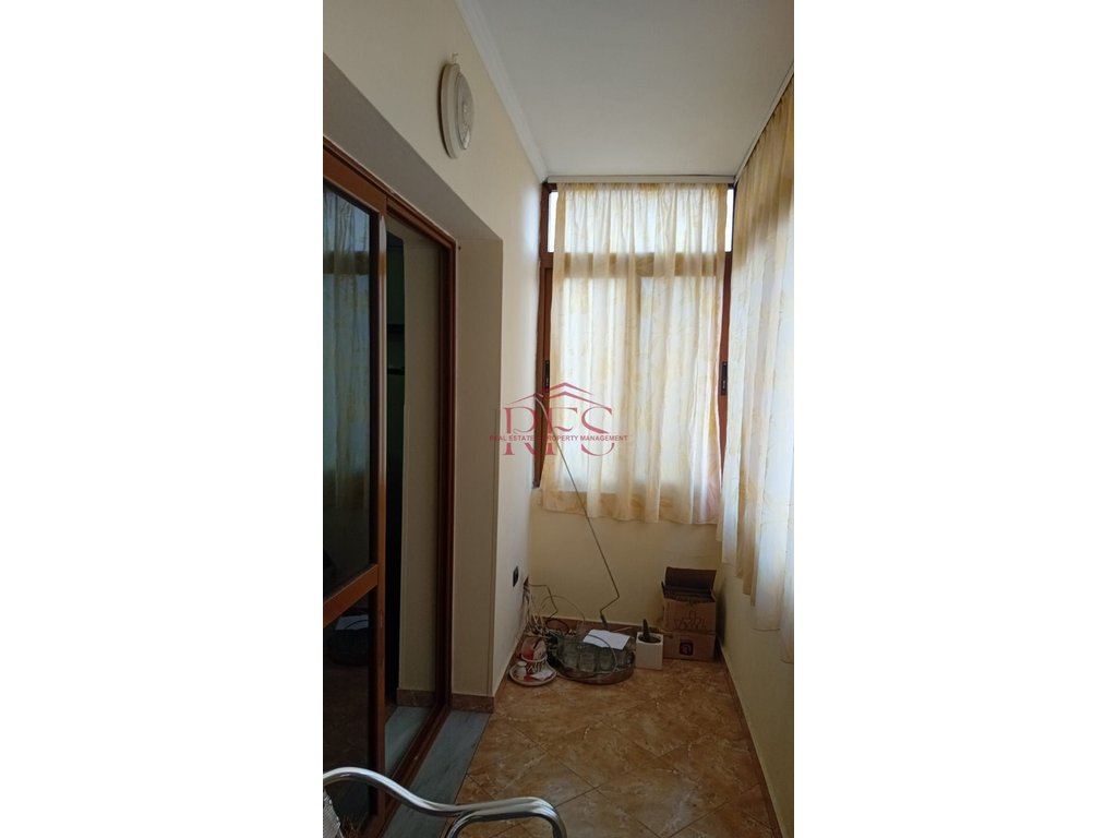 Gallery 01