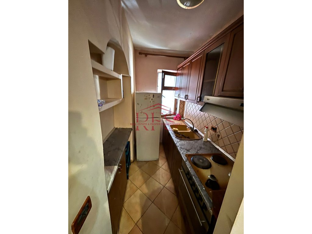 Gallery 01